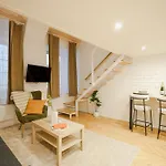 H57 - Hársfa Haven - Location By Bqa Apartmán *